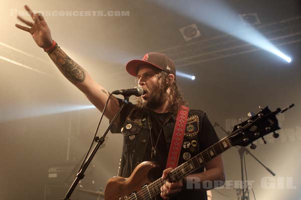 KING TUFF - 2014-12-03 - PARIS - Point Ephemere - 